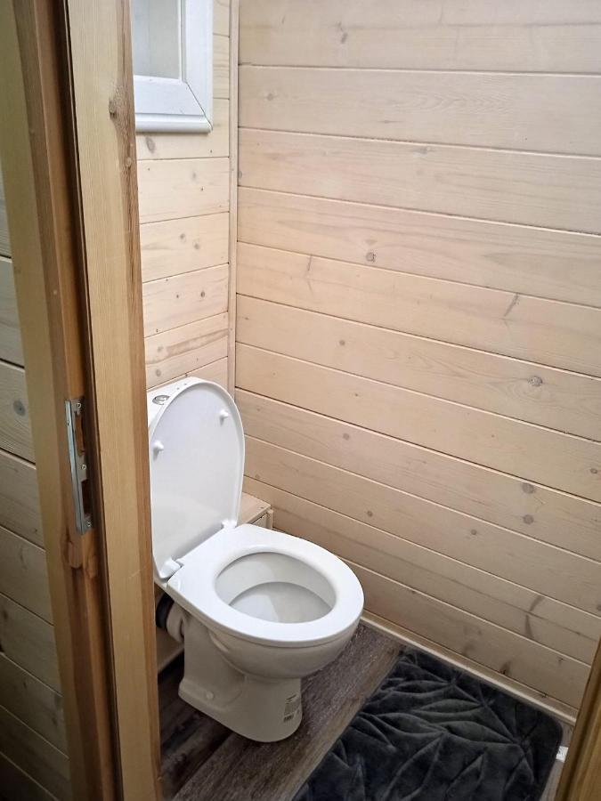 Chata Adam je pre rodiny s deťmi terasa, detské ihrisko Liptovský Mikuláš Exterior foto